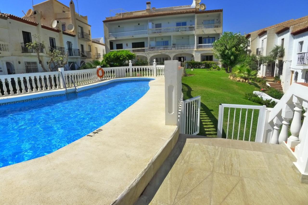 R1358 La Hacienda 10 A Apartman Nerja Kültér fotó