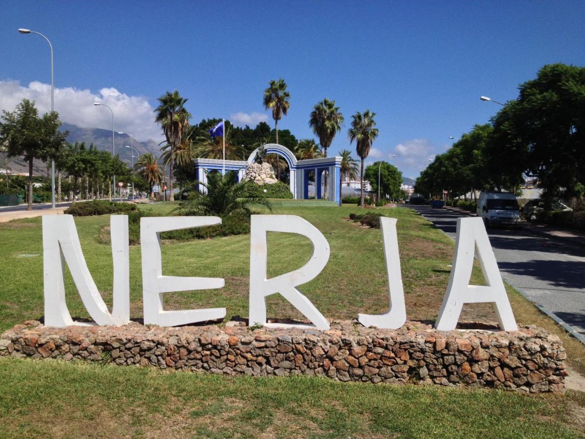 R1358 La Hacienda 10 A Apartman Nerja Kültér fotó